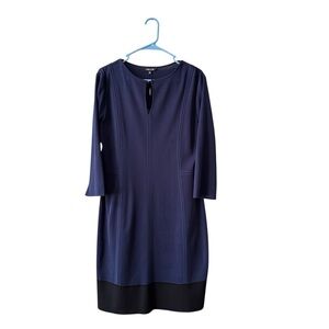 Misook Knit Shift Dress Size M Navy Blue Black Colorblock Work Career Travel NWT